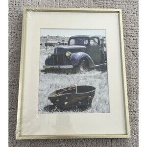 11x14 Aluminum Picture Frame Displays Photo 8x10 with Ivory Mat for Wall Mount